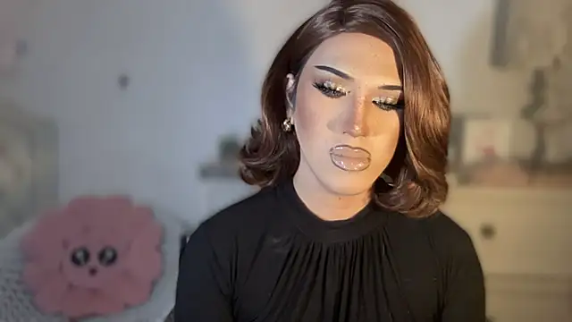 Ts glamxxxx online show from October 15, 1:49 am