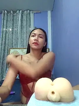 lady kim boner online show from June 10, 7:30 am