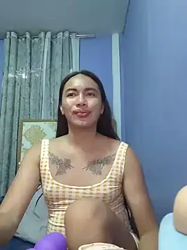 lady kim boner online show from June 12, 5:39 am