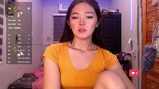 Itsme claire online show from October 15, 12:49 pm