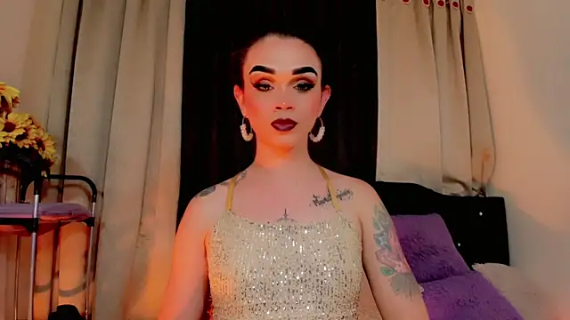 lesly xx online show from January 18, 4:20 am