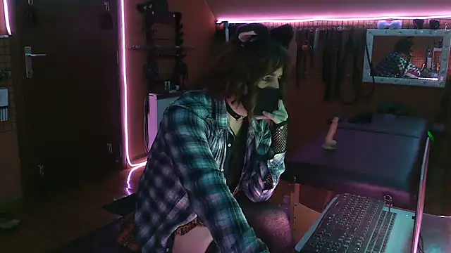 Ginny-the-bdsm-nympho online show from March 15, 6:22 pm