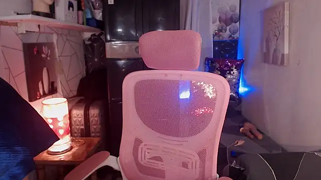 ErikaFox Cock online show from February 19, 1:13 am