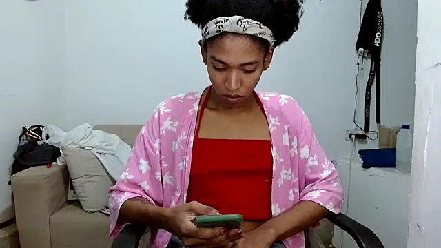 angelamarie1 online show from November 23, 6:10 pm