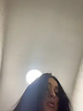 MiahWindsor online show from July 11, 6:51 am