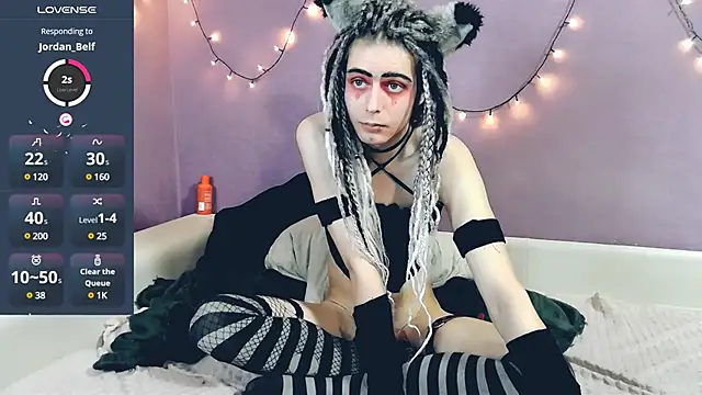 Littlepinkcat online show from February 13, 2:28 am