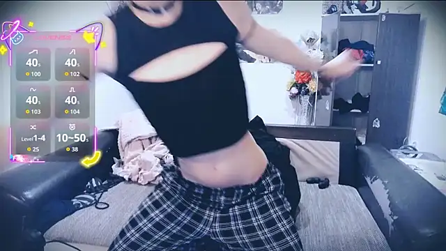 Littlepinkcat online show from September 26, 10:29 pm