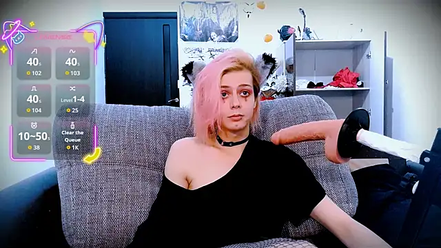 Littlepinkcat online show from October 6, 8:14 am