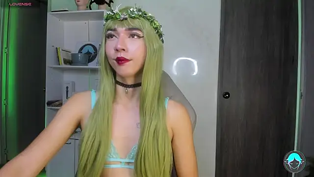 sofi elfqueen online show from March 2, 12:20 am