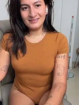 ari artis online show from March 10, 8:45 pm