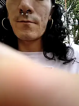 mal x online show from March 8, 11:08 pm